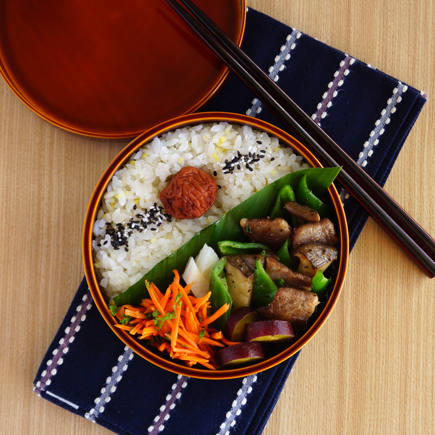 牛肉とピーマンとエリンギの炒め物弁当